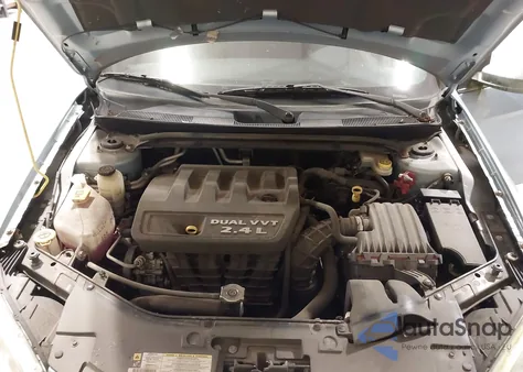 2013 Chrysler 200 Lx z USA, uszkodzony, nr VIN 1C3CCBAB5DN704532